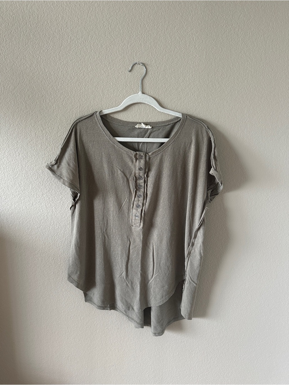 Relaxed Button-Front Short Sleeve Top in Taupe
